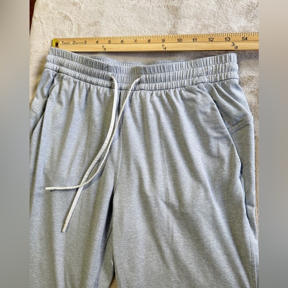 Lululemon Soft Jersey Classic-Fit Mid-Rise Jogger *7/8 Length Women's Size 6 - Picture 4 of 8